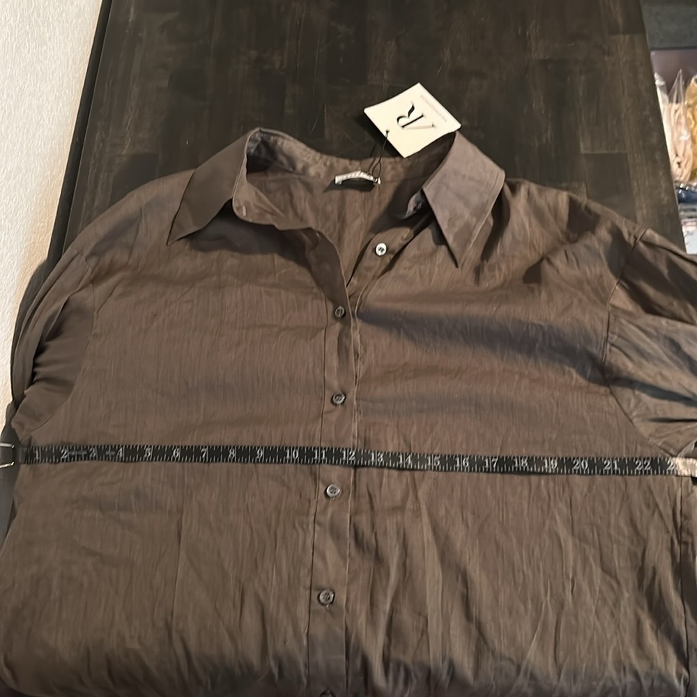 Lattelier Gray Puff Sleeve Oversized Blouse Size Small Nwt — image 6 of 7